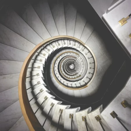 Fibonacci strategija: matematični pristop k stavljenju