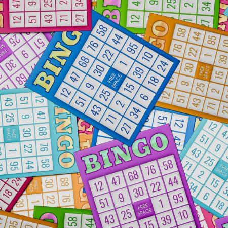Kako se igra bingo: pravila, potek igre in nasveti za začetnike