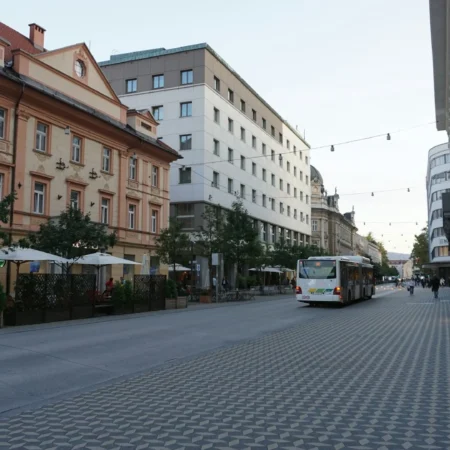 Največja igralnica v Sloveniji – Odkrijte igralniško prestolnico v Novi Gorici